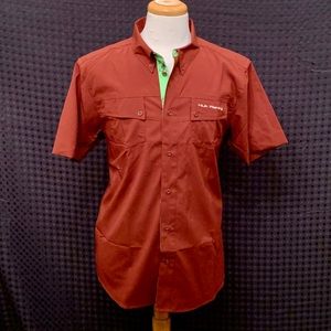 huk tide point short sleeve shirt